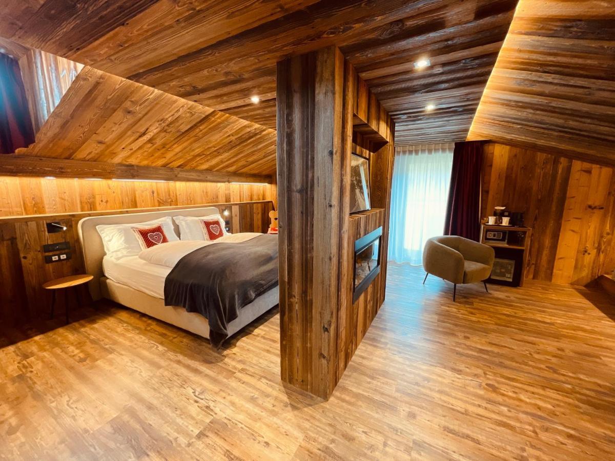 Hotel Piccolo Tibet Livigno Exterior foto