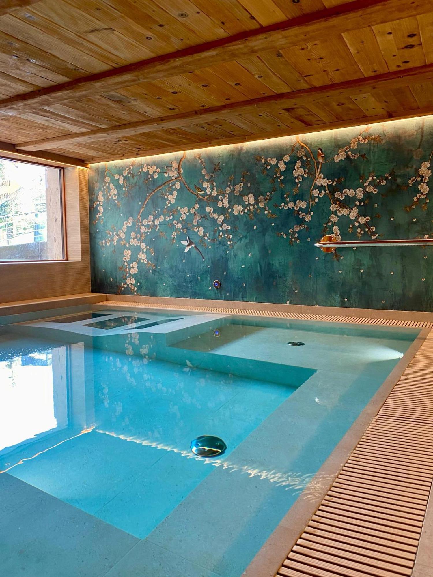 Hotel Piccolo Tibet Livigno Exterior foto