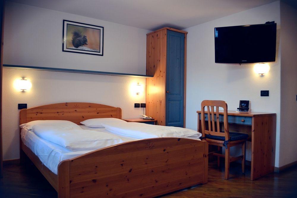 Hotel Piccolo Tibet Livigno Exterior foto