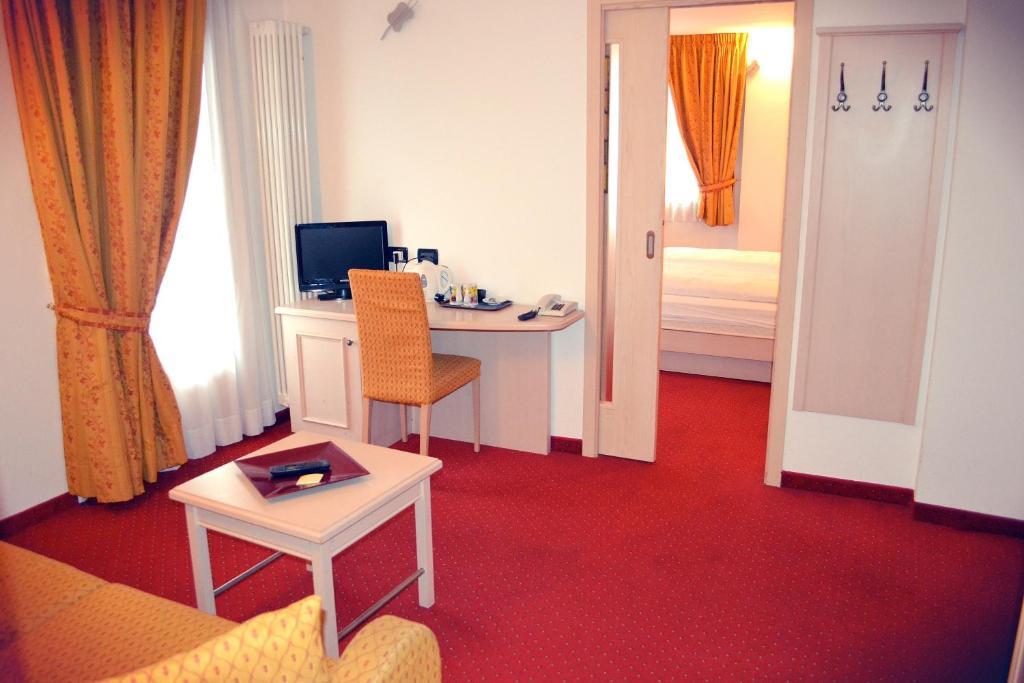 Hotel Piccolo Tibet Livigno Zimmer foto