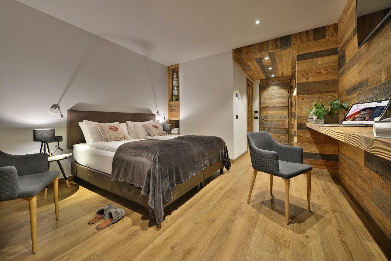Hotel Piccolo Tibet Livigno Exterior foto